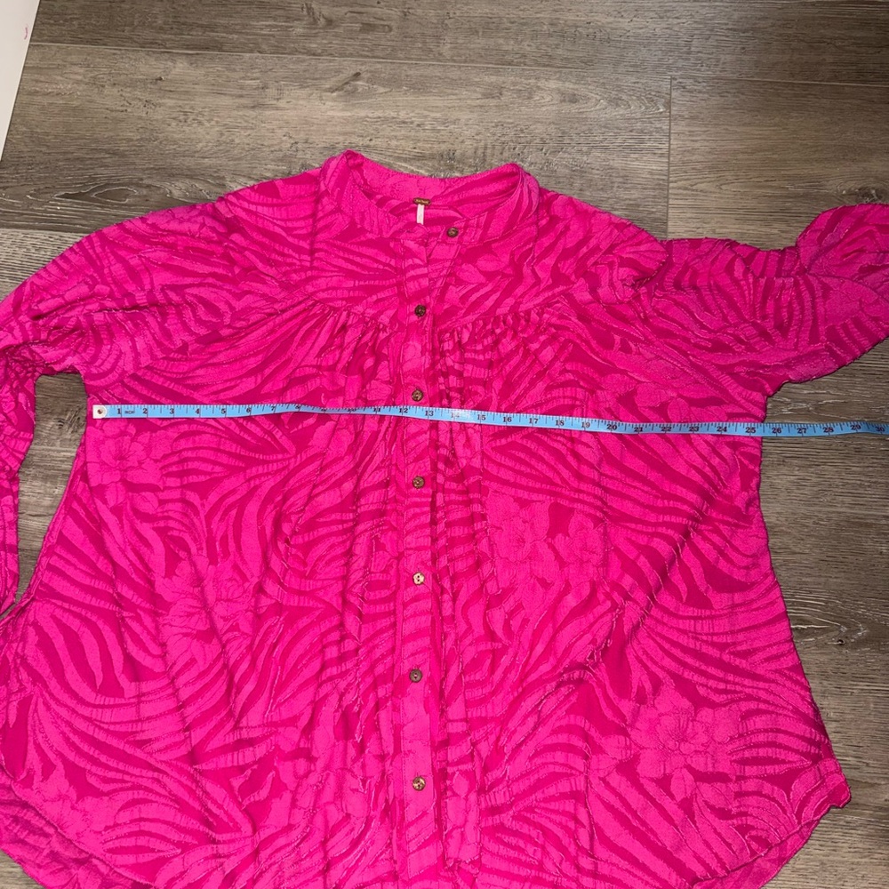 Free People Fuchsia Can’t Stop Dreaming Button-Down Flowy Shirt Blouse Tunic - Picture 7 of 10